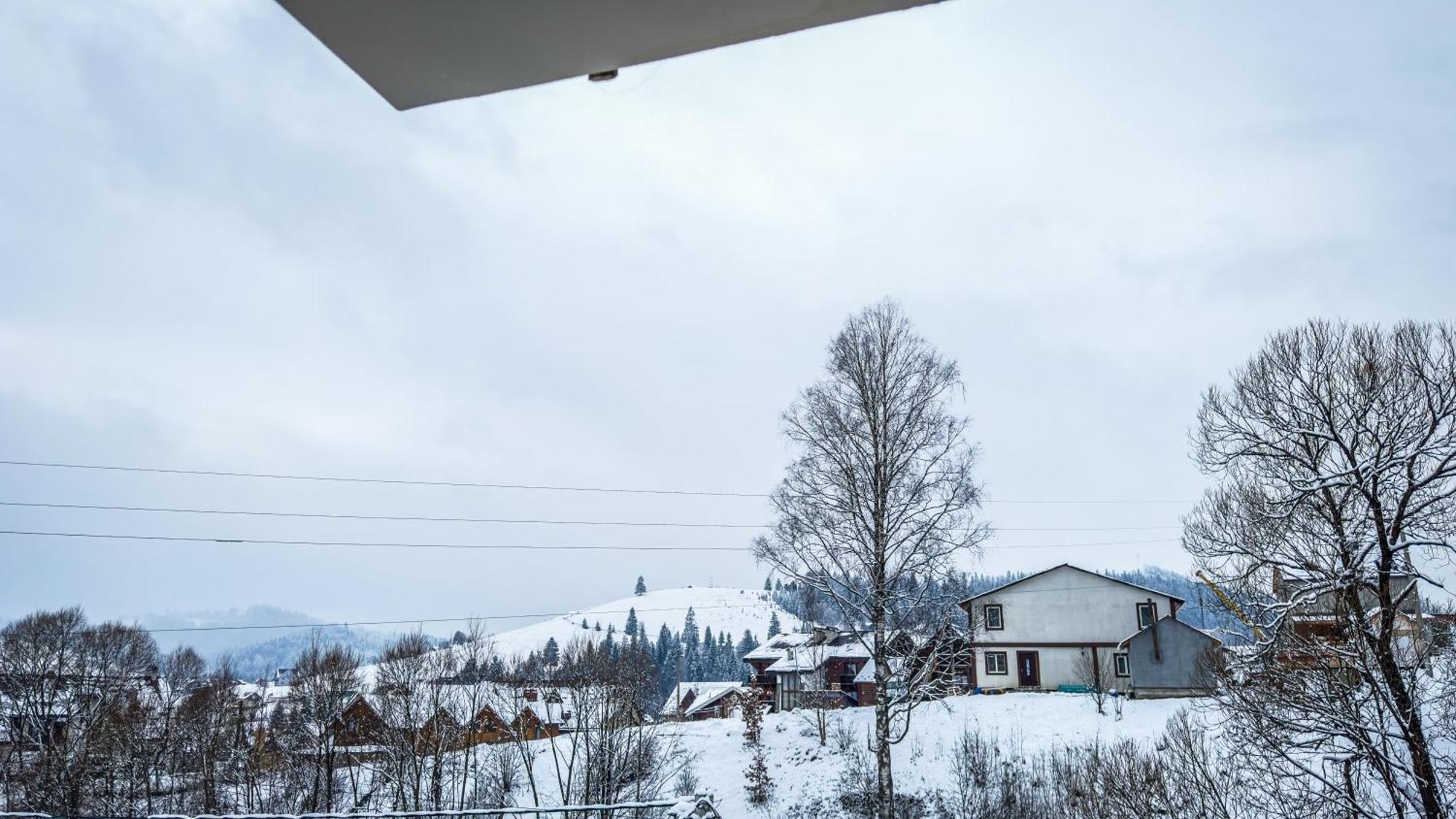 Lion Hotel Bukovel Room photo